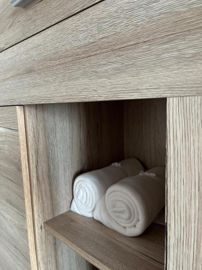 - Contactless Check-in Apartament *