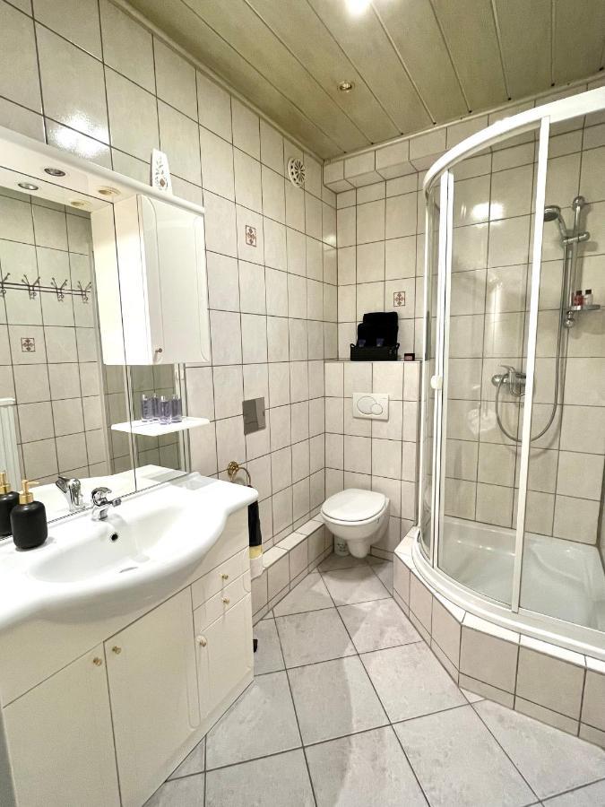 - Contactless Check-in Apartament *